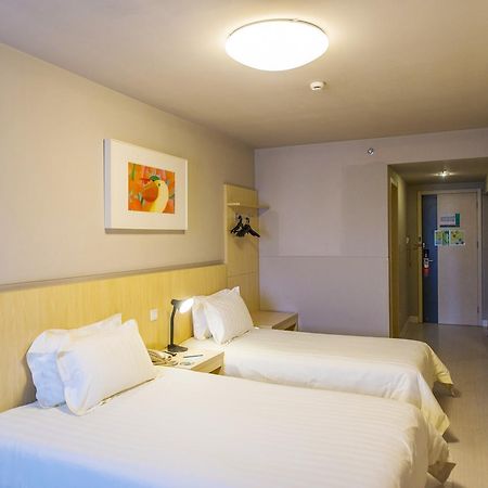 Jinjiang Inn Foshan Zumiao Qinren Road מראה חיצוני תמונה