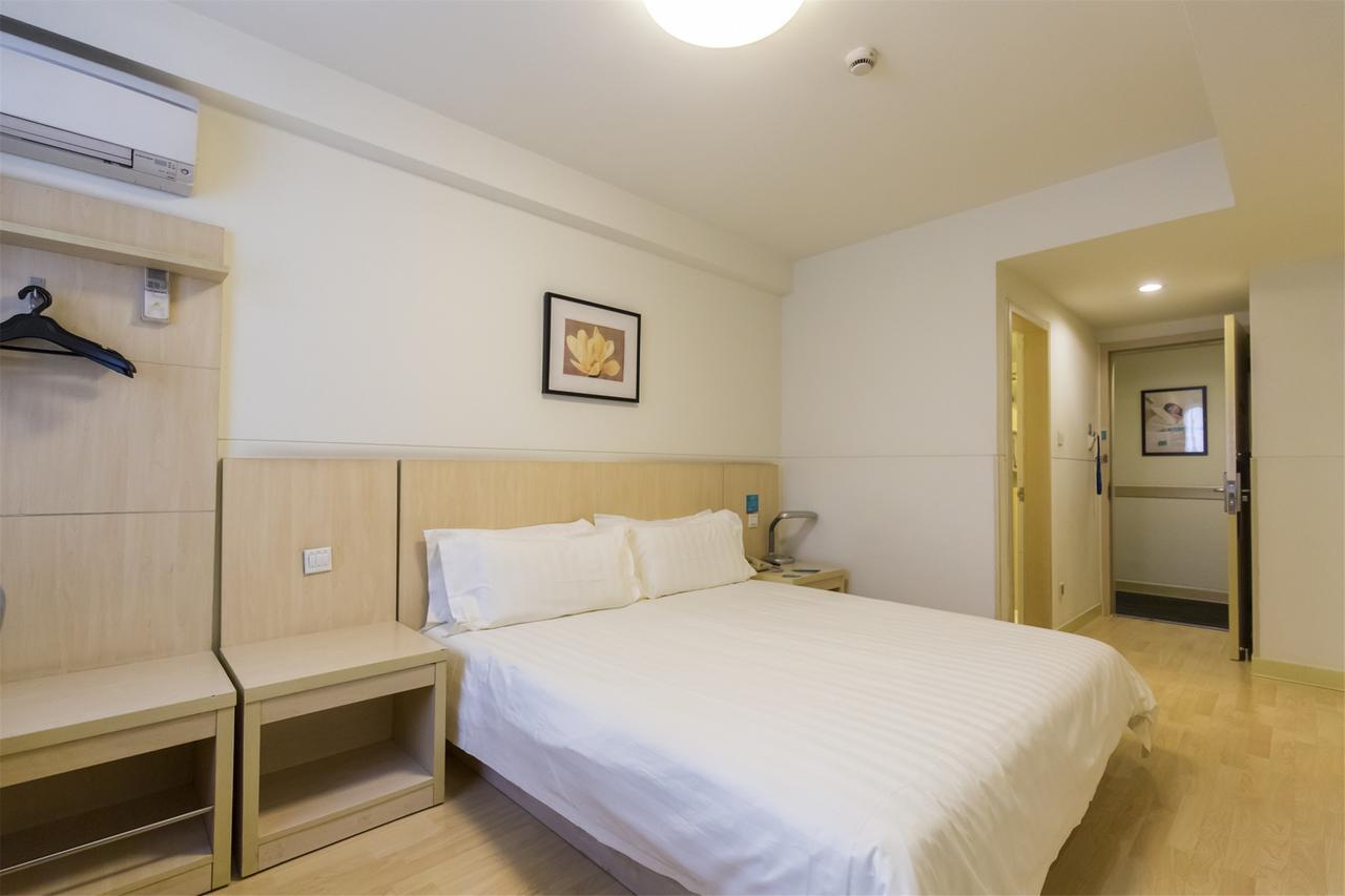 Jinjiang Inn Foshan Zumiao Qinren Road מראה חיצוני תמונה